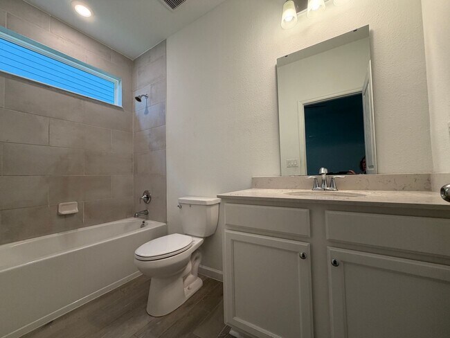 Building Photo - 2993 Crossfield Dr
