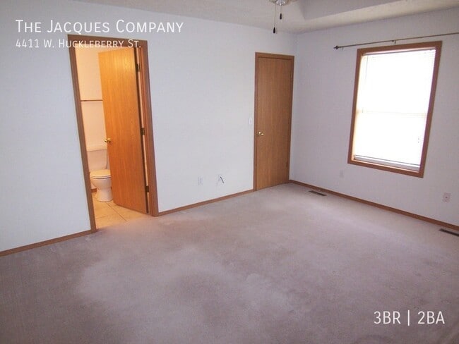 Building Photo - 4411 W Huckleberry St