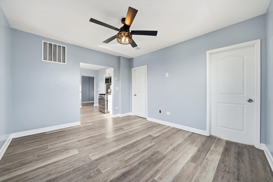 Building Photo - 1504 Hanover St