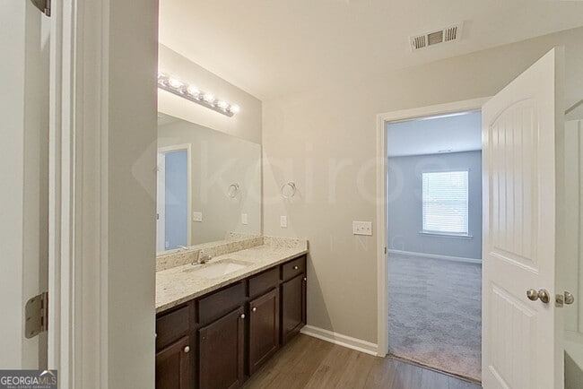 Building Photo - 108 Ebenezer Blf Wy