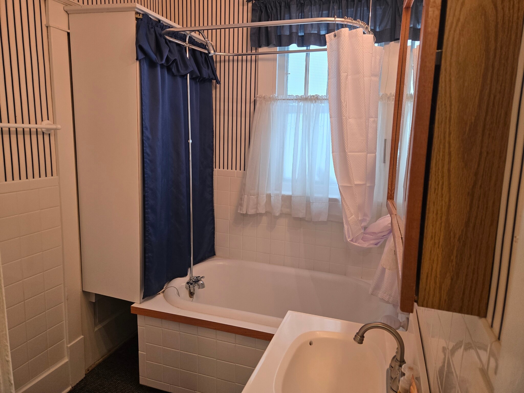 Guest Bathroom - 504 N Rath Ave