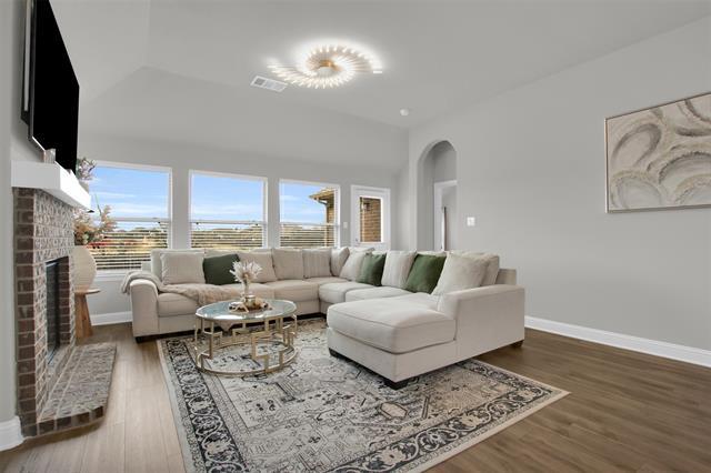 Building Photo - 347 Saltmeadow Ln