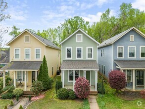 Building Photo - Ideal 3-Bedroom Cottage in Powell Place Pi...