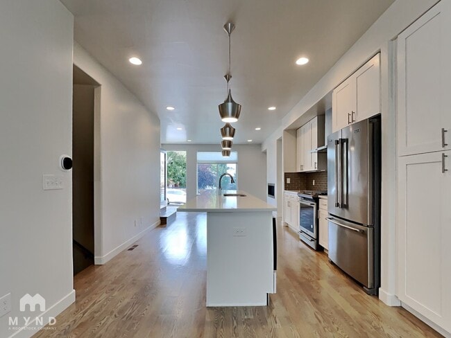 Building Photo - 4324 N Pecos St
