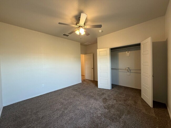 Building Photo - Luxury Town House in Southwest Lubbock