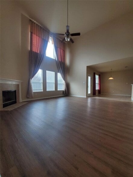 Building Photo - 501 Dinge Bay Dr