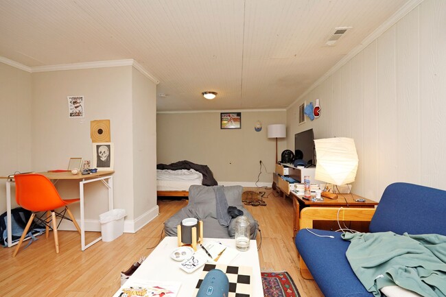 Building Photo - Great home in Chapel Hill!