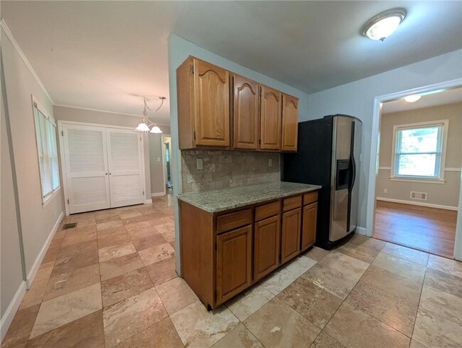 Building Photo - 1061 Homewood Ct