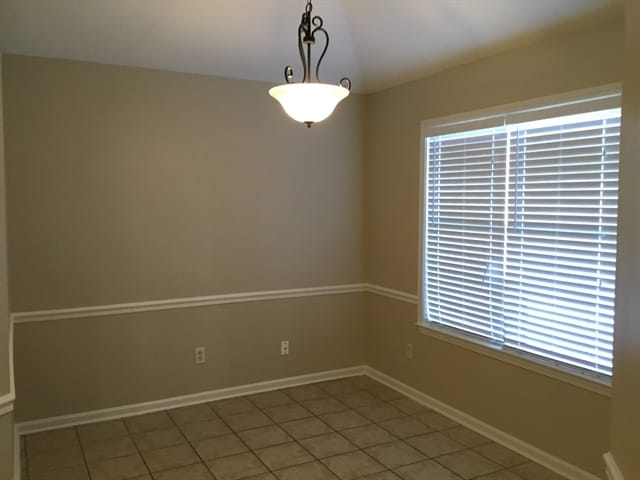 Building Photo - 4920 Misty River Rd