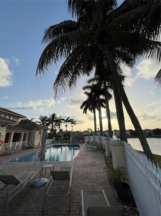 Building Photo - 11300 NW 74th Terrace