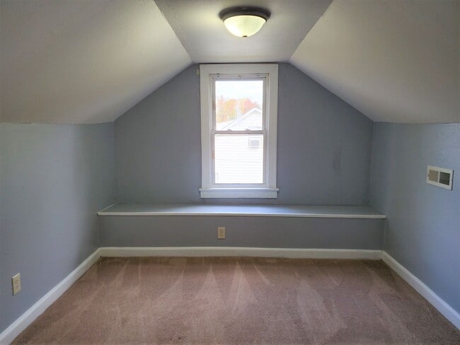 Building Photo - 1634 Peartree Rd