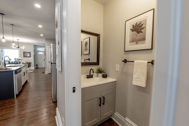 Building Photo - 4059 Shaw Blvd