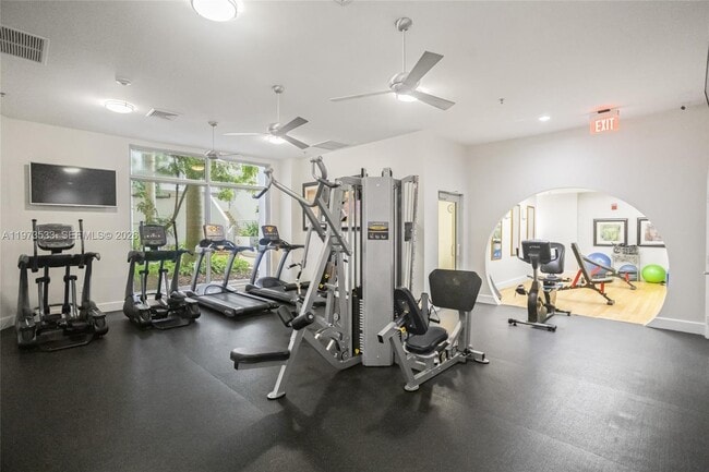 Building Photo - 1830 Radius Dr