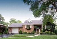 Building Photo - 256 Castle Dr