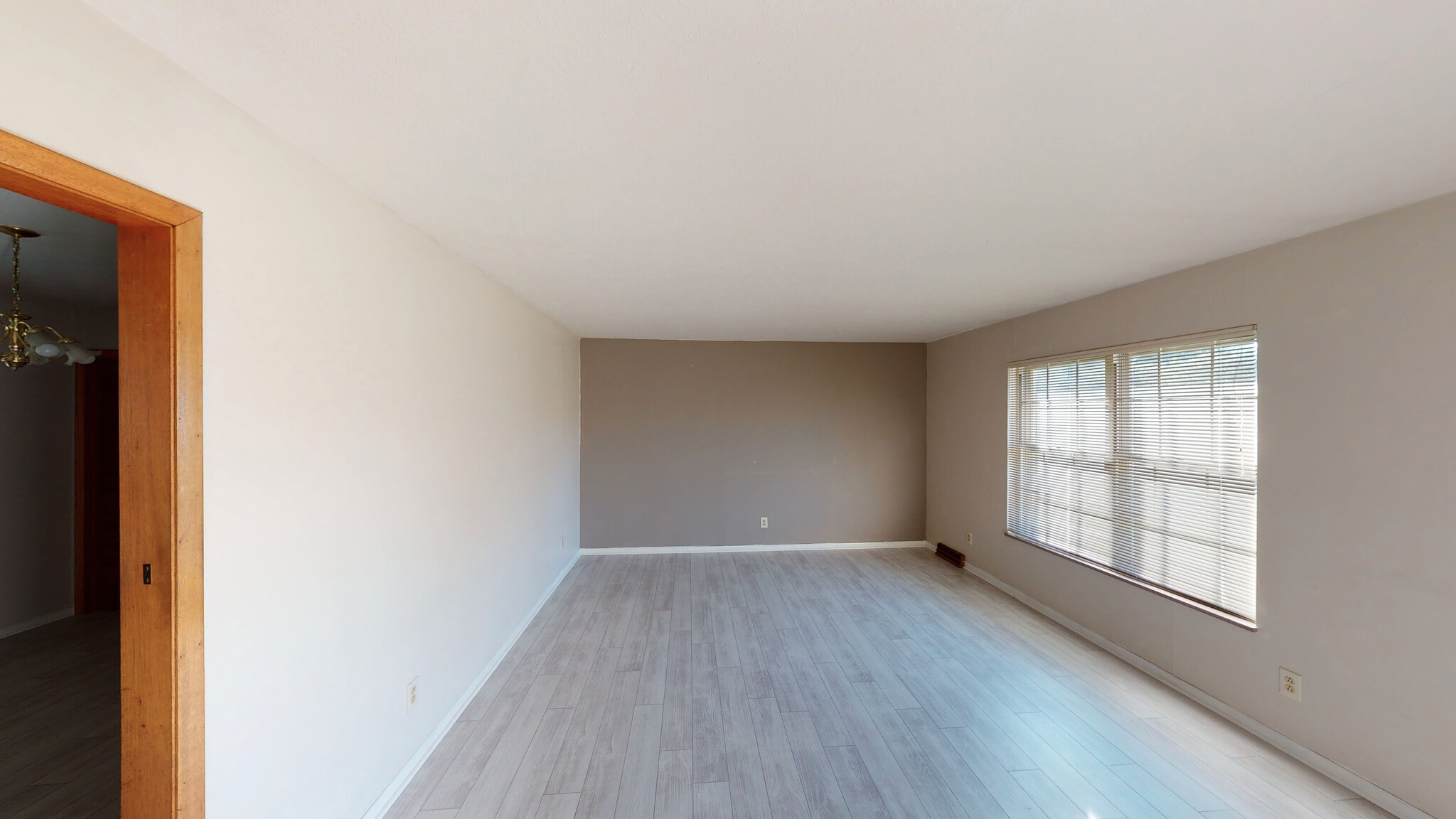 Living Room 3 - 11703 S. Williamsburg Dr