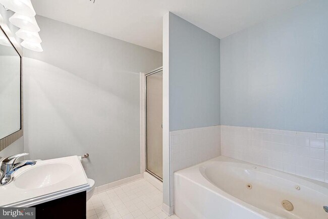 Building Photo - 4108 Monument Ct