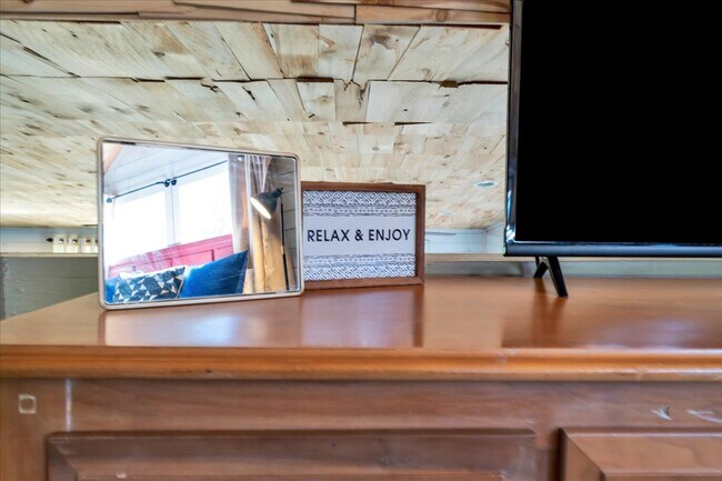 Building Photo - 2796 Camp Easter Rd