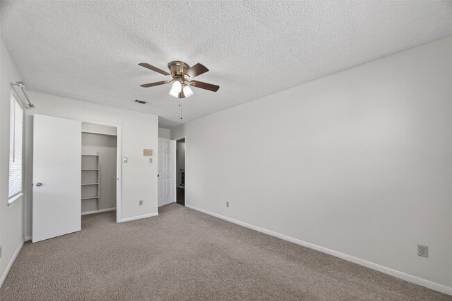 Building Photo - 14381 Still Meadow Dr