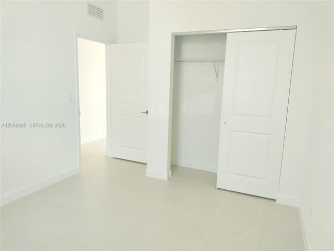 Building Photo - 1416 Haywagon Tr.