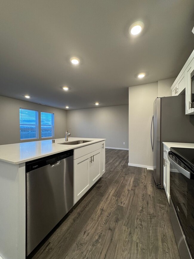 Building Photo - Brand-New 3-Bed Home with 2-Car Garage