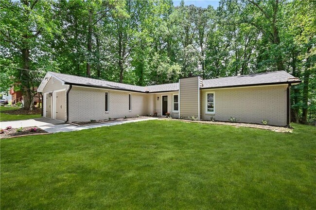 Building Photo - 4246 Nora Ln NW