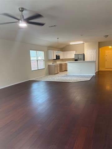 Building Photo - 1803 Sea Gull Dr