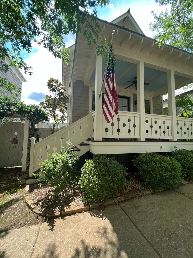 Primary Photo - Waters Home