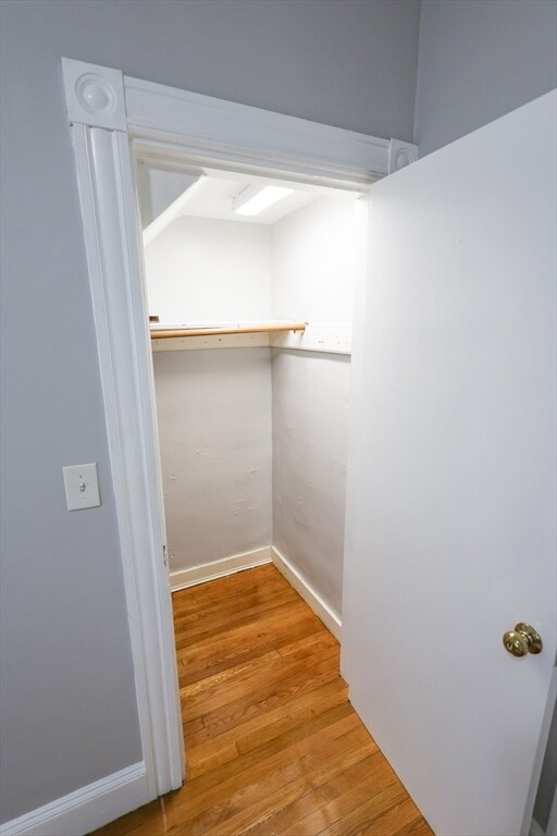Building Photo - 129 Draper St