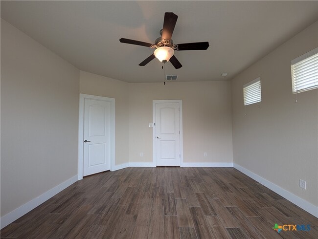 Building Photo - 711 Gristmill Dr