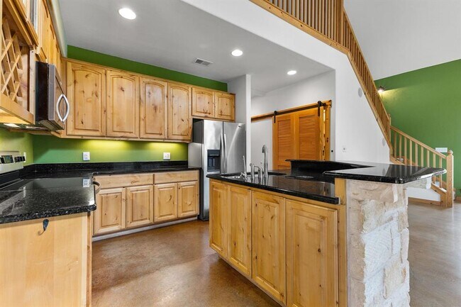 Building Photo - 116 Cascade Trail
