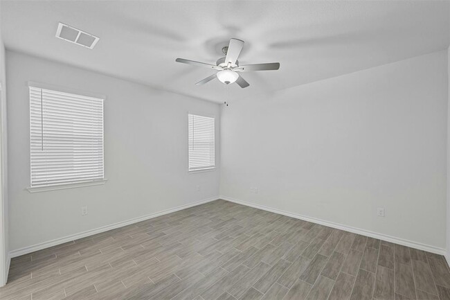 Building Photo - 5312 Mulberry Grove Ln