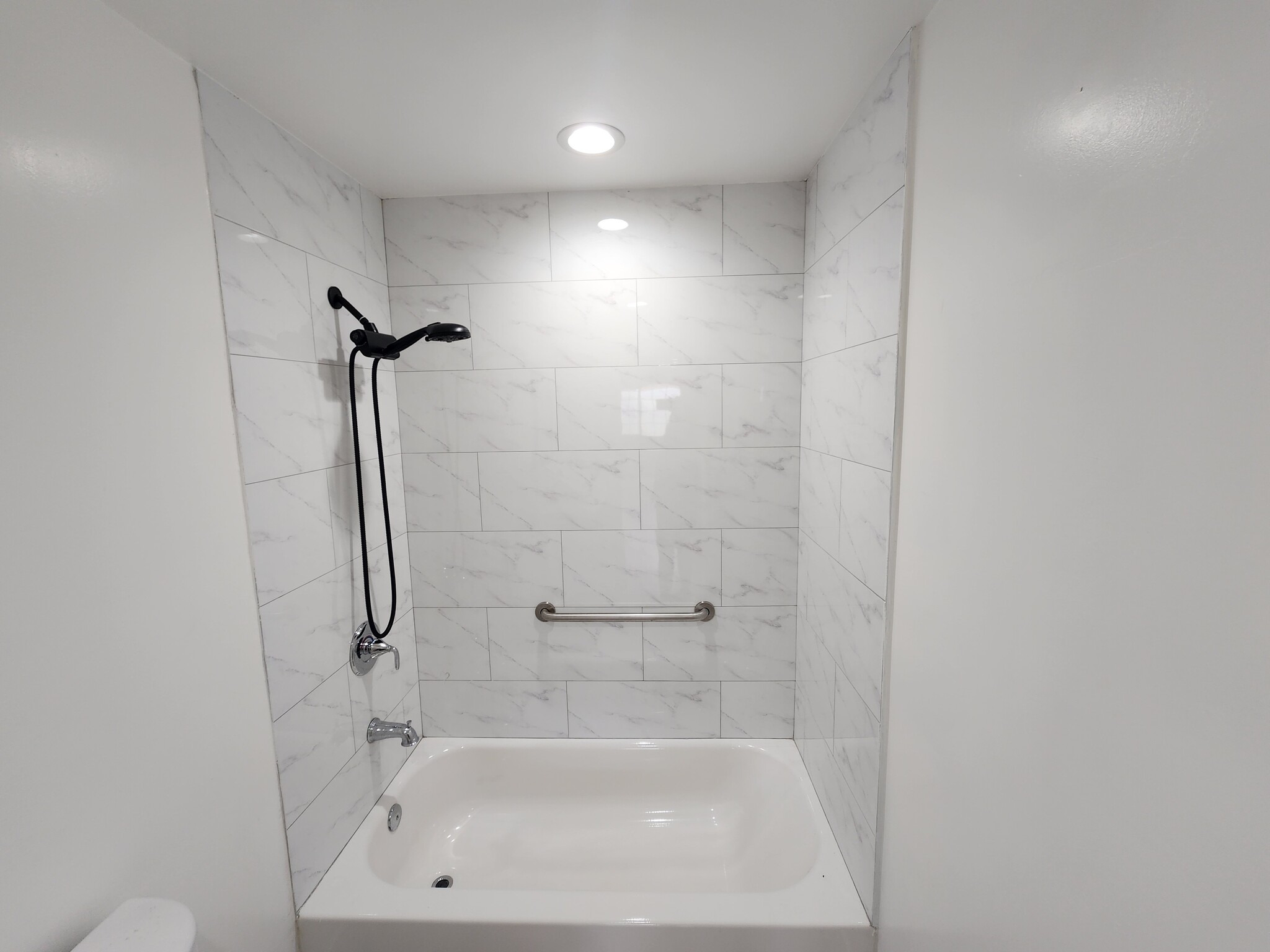 Building Photo - 14237 Emelita St