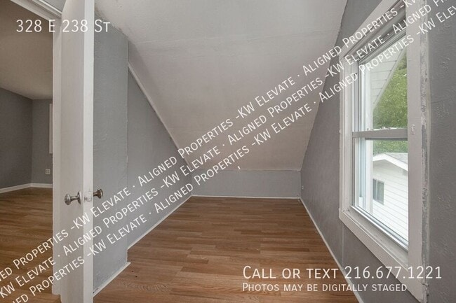 Building Photo - 328 E 238th St