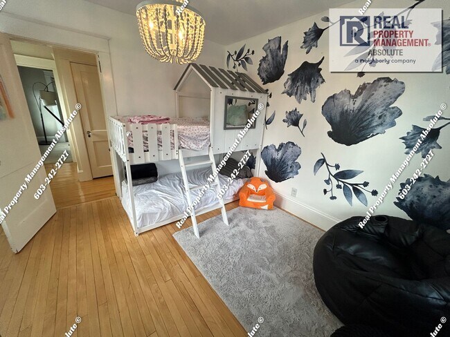 Building Photo - Charming 3-Bedroom Single-Family Home for ...