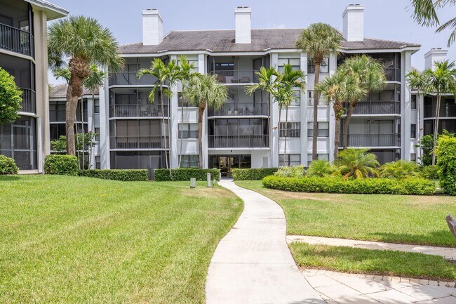 Building Photo - 123 Bay Colony Dr N
