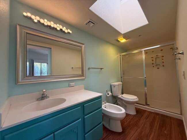 Building Photo - Townhome- Morning Sun