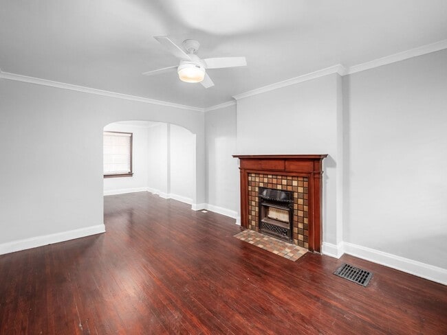 Building Photo - 83 W 1st Ave