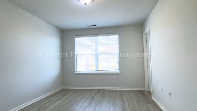 Building Photo - 3BR/2.5BA Townhome in Ogden - The Reserve at West Bay - $2,250/month - No Pets! MOVE IN SPEACIAL ...