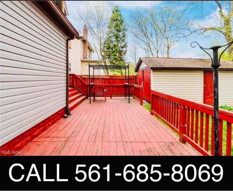Building Photo - 1028 Kling St