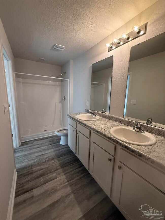 Building Photo - 4335 Redbay Ct