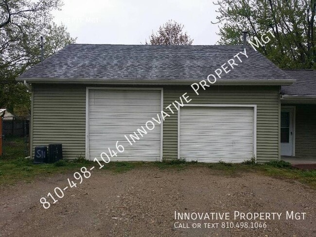 Building Photo - 2254 S Graham Rd