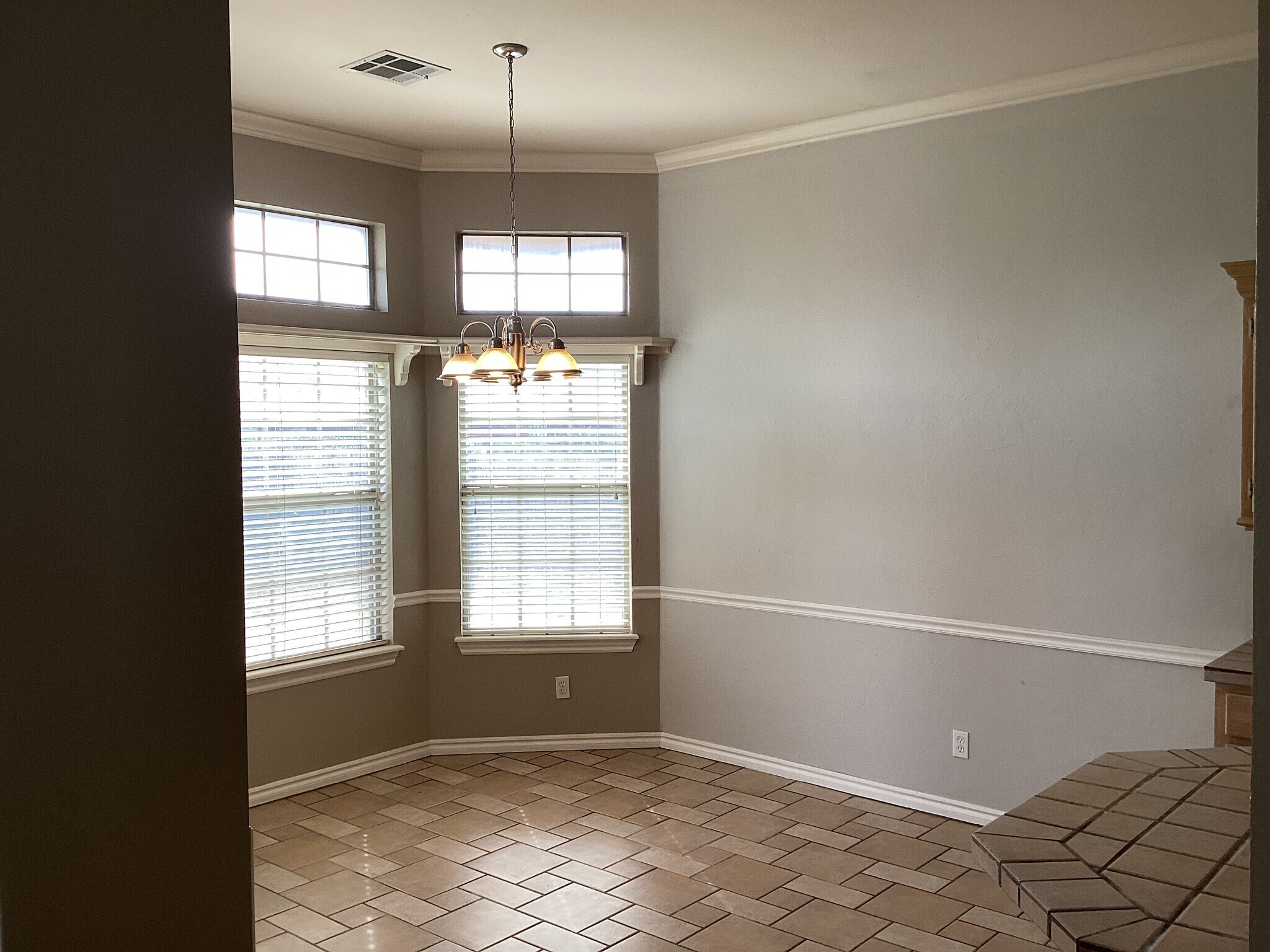 Building Photo - 17533 Zinc Dr