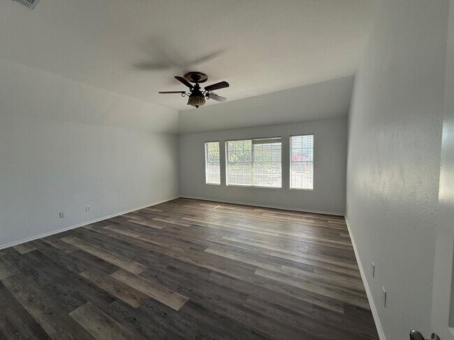 Building Photo - 1524 Lorson Loop