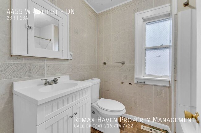 Building Photo - 4455 W 48th St