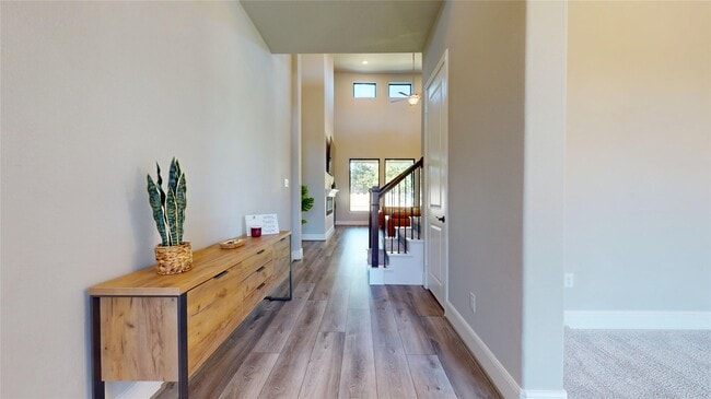 Building Photo - 8305 Greenleaf Ridge Way