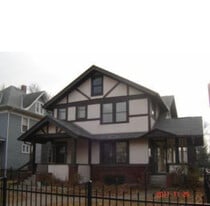 Building Photo - 1698 Marshall Ave