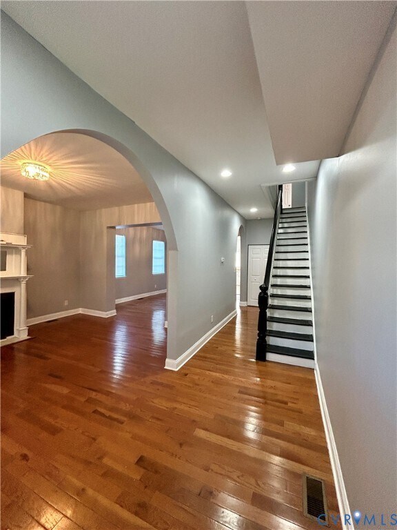 Building Photo - 1421 Mechanicsville Tpke