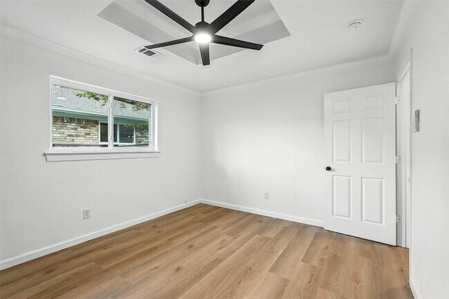 Building Photo - 4303 Blackheath Rd