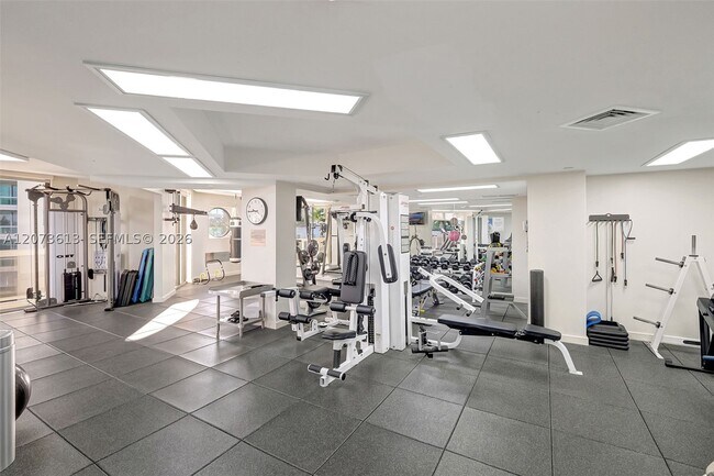 Building Photo - 20185 E Country Club Dr