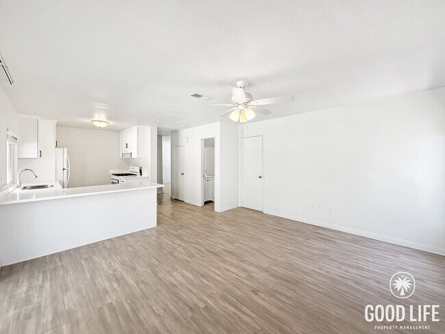 Building Photo - Spacious 5BD/2.5BA Two-Story Home in South San Diego with Large Backyard, Office & Attached Garage
